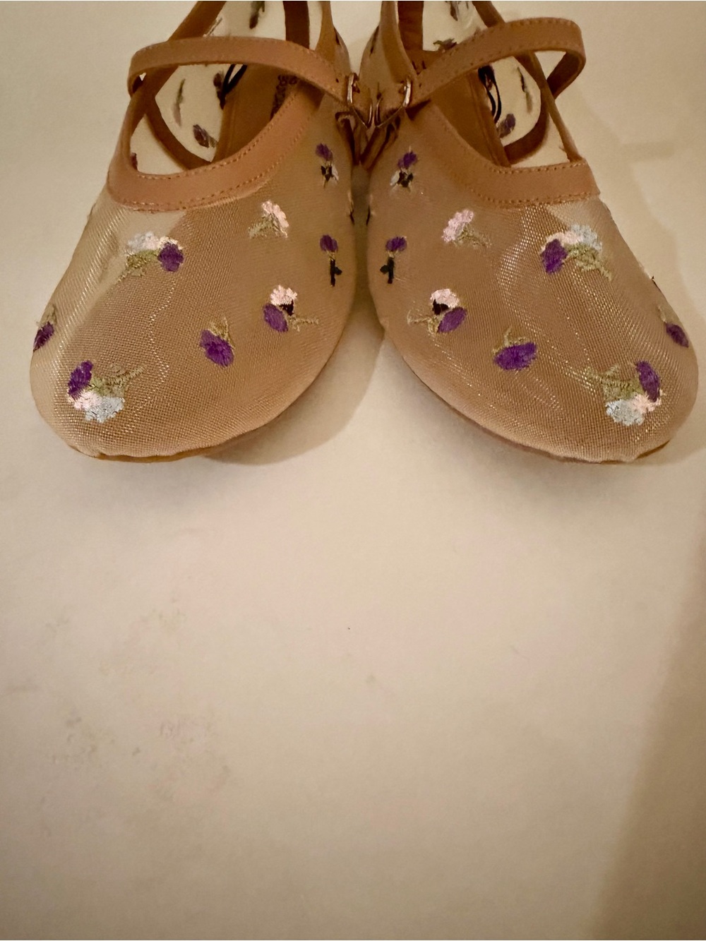 No Boundaries Mary Jane Mesh Flats with Embroidered Purple Flowers, Size 11 - Picture 4 of 8